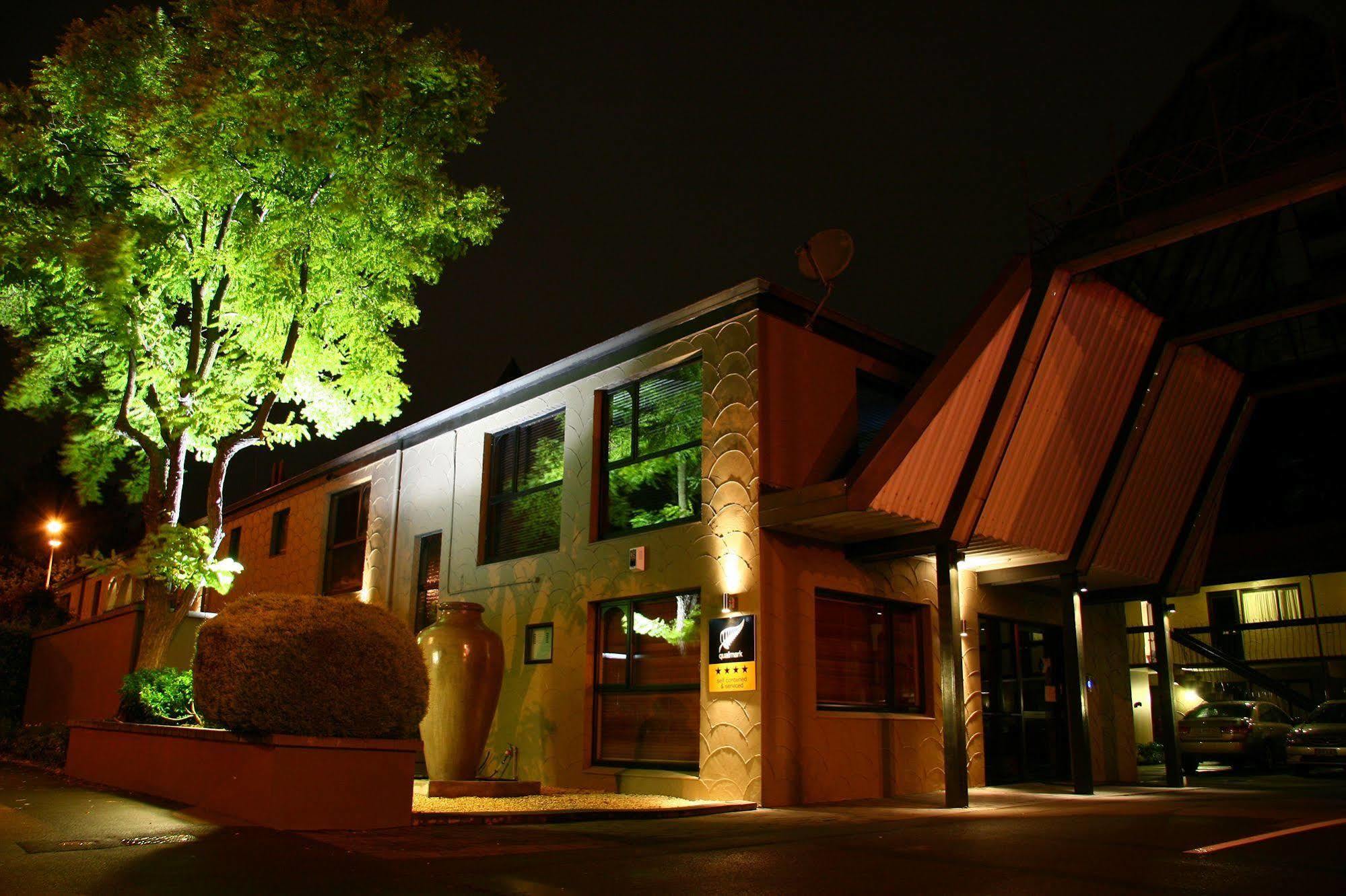 מלון כרייסטצ'רץ' The Towers On The Park מראה חיצוני תמונה